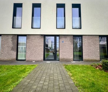 Nieuwbouwappartement met drie slaapkamers en gezellig terras vlakbi... - Photo 3