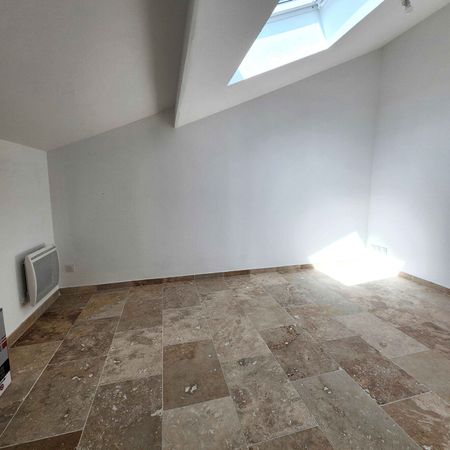 3 pièces - 96,03 m² - 1er étage - Colocation non autorisée - Photo 2