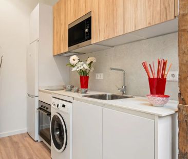 2-bedroom apartment for rent in Embajadores perfect for professionals and students - Foto 2