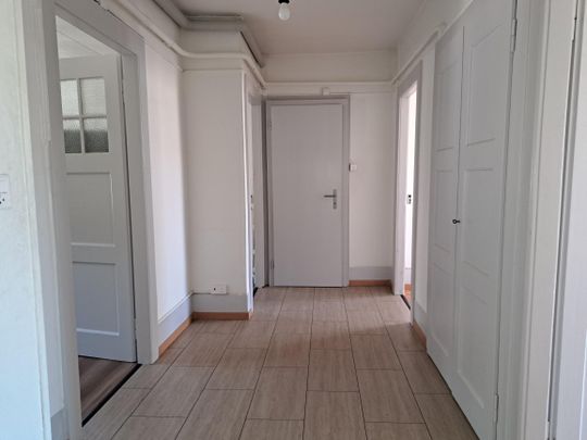 APPARTEMENT DE 3 PIECES AU 2EME ETAGE AVEC BALCON - Photo 1