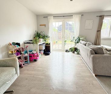 3 bedroom terraced house to rent - Photo 2