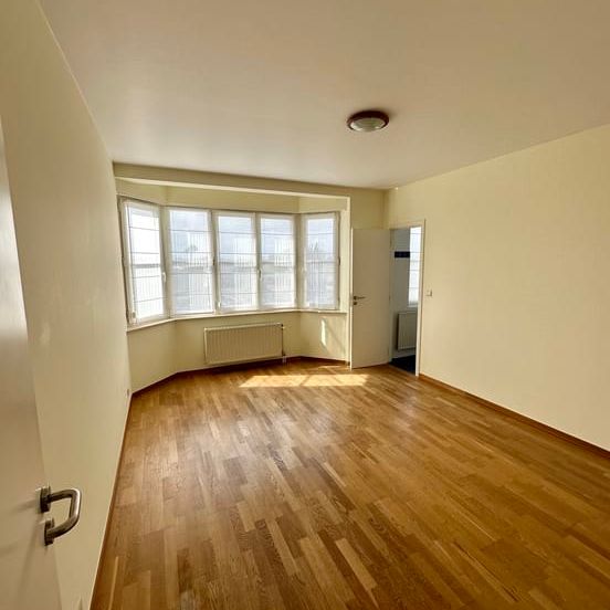 Appartement te huur - Photo 1