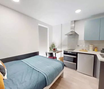Premium Plus En-suite - Photo 6