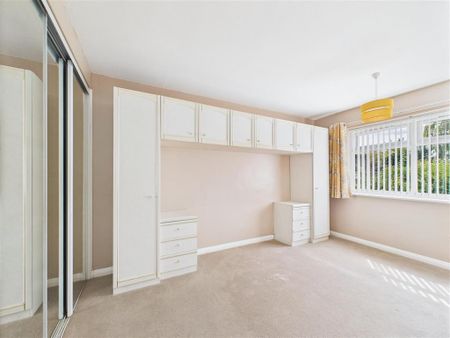 2 bedroom detached bungalow to rent - Photo 2