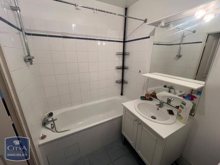 Location Appartement 2 pièces 53m² ST AVERTIN 37550 - Photo 4