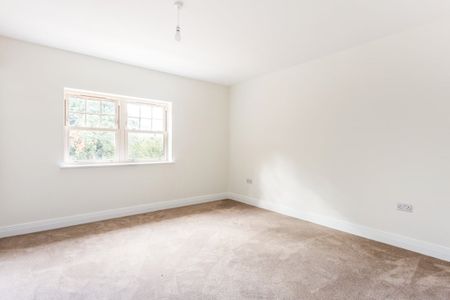 6 bedroom detached house to rent - Photo 3