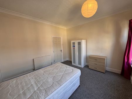 Garth Terrace, Burton Stone Lane - P10897 - Photo 4