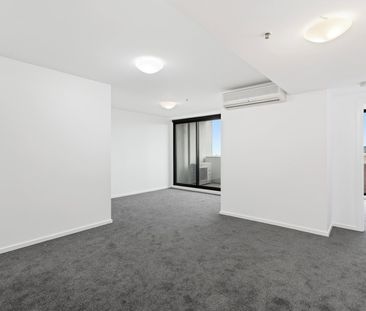 ALTO ON THE BOULEVARD' FABULOUS ALBERT PARK LAKE & BAY VIEWS - Photo 6