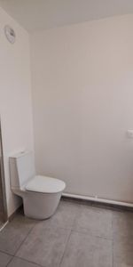 Location Appartement 1 pièce 29m² THONON LES BAINS 74200 - Photo 4