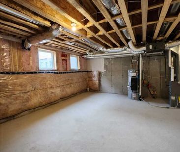 For Lease - 109 Yale Drive, Hamilton, Ontario - Photo 1