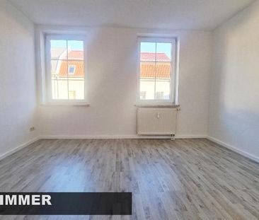 2-Raum Wohnung mit Balkon sucht Sie! ***1 Monat Kaltmietfrei*** - Photo 3