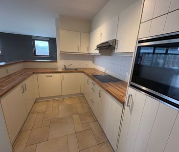 Heel ruim appartement met drie slaapkamers en twee terrassen te Zee... - Foto 2