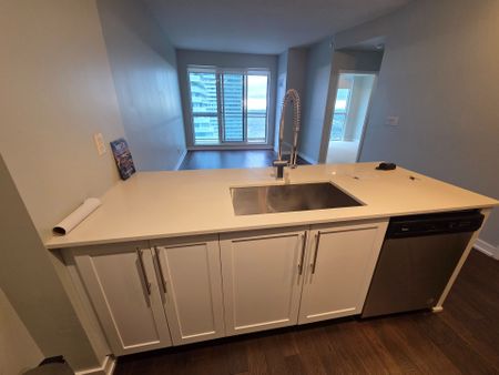 For Lease - 4011 Brickstone Mews Unit# 4509, Mississauga, Ontario - Photo 3