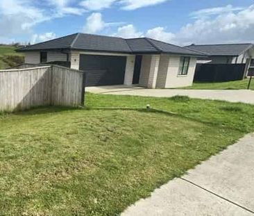 Lovely 4 bedroom home Pokeno - Photo 1