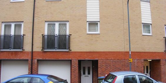 4 bedroom house to rent - Photo 3