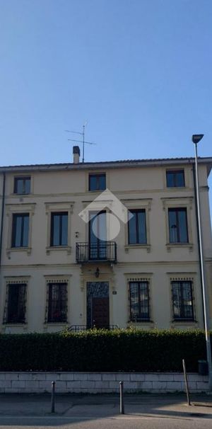 Quadrilocale in affitto - Photo 1