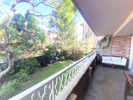 1st floor 2 bedroom apartment - Photo 5