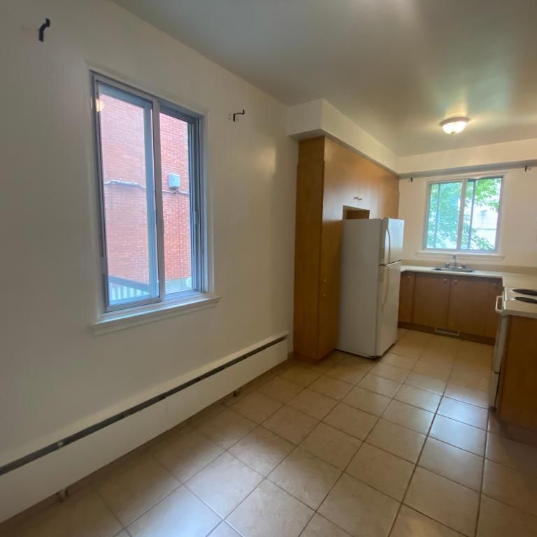 NDG Apt 1 bedroom - Photo 1