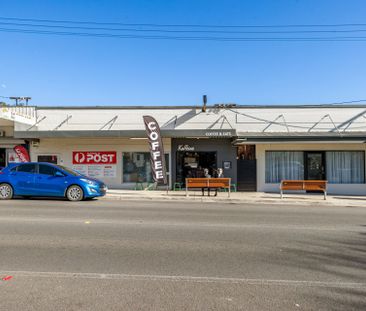 Renovated Three-Bedroom Unit in Commercial Precinct - Photo 3