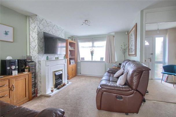 3 bedroom terraced house to rent - Photo 1