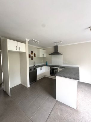 Brick and tile beauty - Photo 1