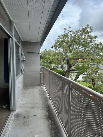 Sunny Apartment Hospital Location - Photo 5