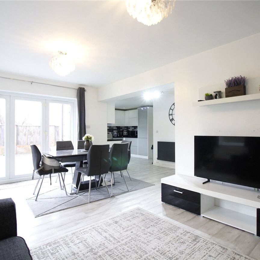 6 bed detached house to rent in Arundel Court, Ingleby Barwick, TS17 - Photo 1