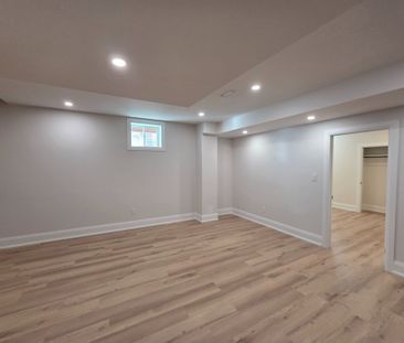 For Lease - 49 Berczy Manor Crescent, Markham, Ontario - Photo 5