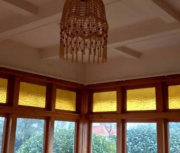 Gorgeous in Glenholme - Photo 4