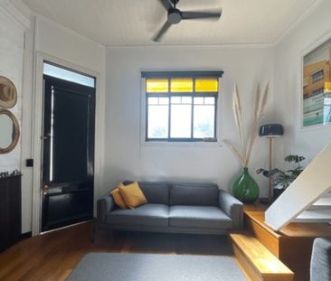SPACE AND LOCATION - Photo 4