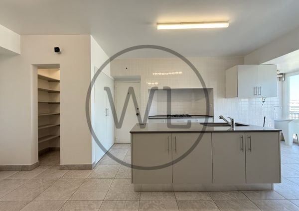 Apartamento T5+1 em Lisboa