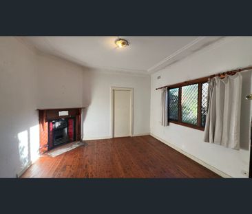 222 River Avenue, Carramar, NSW 2163 - Photo 4