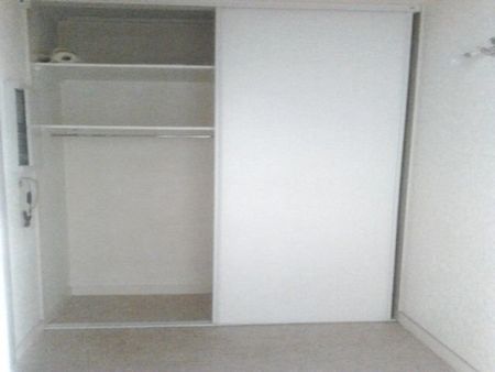 TYPE 1 BIS LA DOUTRE PROCHE AVRILLE - Photo 4