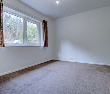 3 bedroom semi detached house to rent, - Photo 1