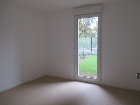 Location Appartement 3 pièces 59m² ST JEAN DE BRAYE 45800 - Photo 2