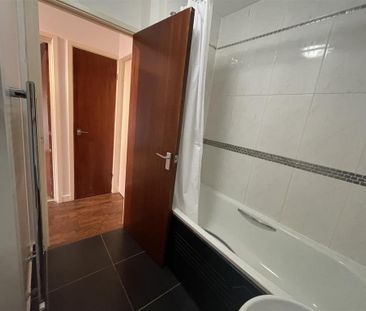 2 bedroom property to rent - Photo 2