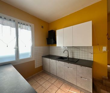 Location Appartement 3 pièces 69m² - Photo 4
