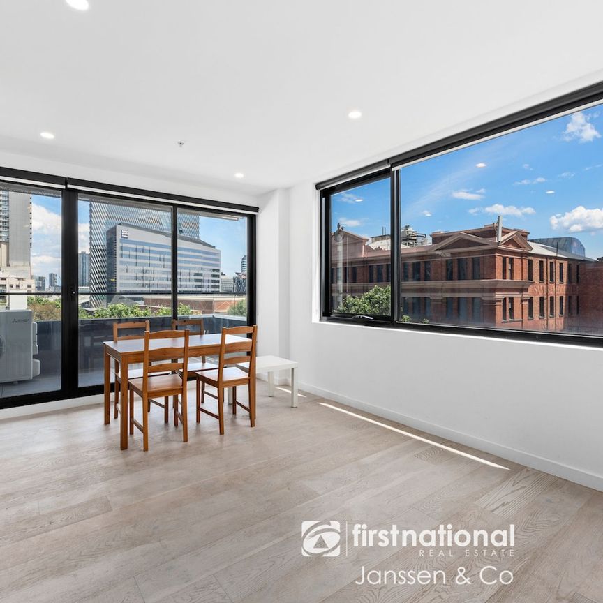 2 Bedrooms 1 Bathroom including all Furniture & White Goods - Photo 1