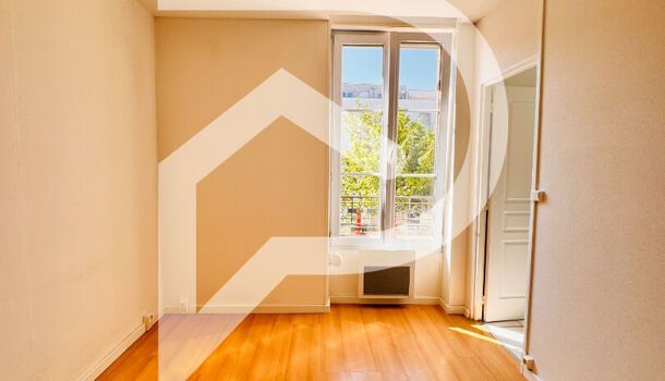 Appartement 3 pièces 57m2 REIMS 720 euros - Photo 1