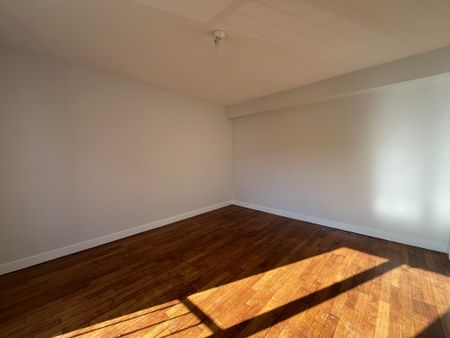 Appartement 102,58m2 - CV - garage - T5 - Photo 3