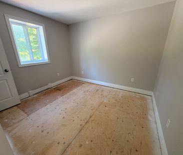 For Lease - 31 Huron Heights Drive Unit# 8, Newmarket, Ontario - Photo 1