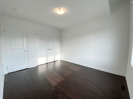 For Lease - 1461 Savoline Boulevard, Milton, Ontario - Photo 5