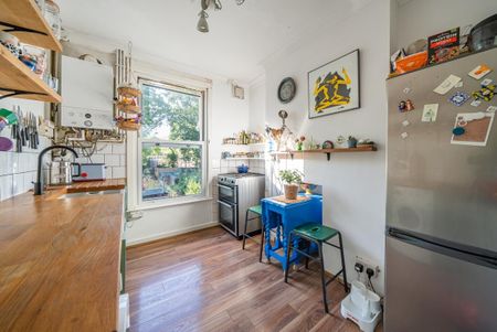 Bellingham Road, London SE6 - Photo 3