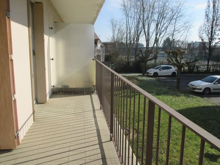 Location Appartement 3 Pièces 69 m² - Photo 2