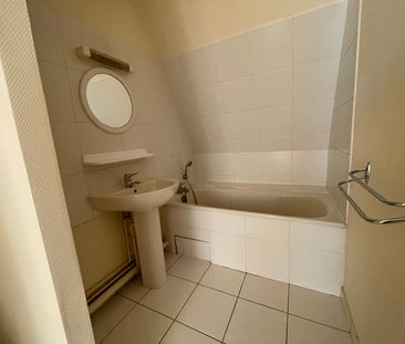 Location Appartement 2 pièces 44m² TOURS 37000 - Photo 2