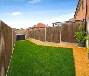 3 bedroom semi-detached house to rent - Photo 4