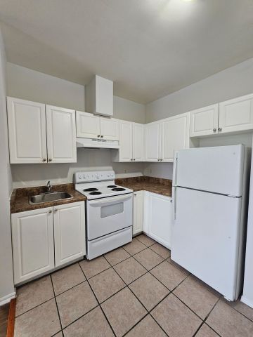 For Lease - 1801 Eglinton Avenue Unit# 307, Toronto, Ontario - Photo 5
