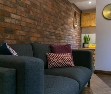 2 bedroom ground floor flat to rent - Photo 6