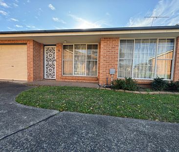 Macquarie Fields - Photo 1