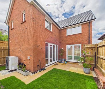 4 bedroom detached house to rent - Photo 5